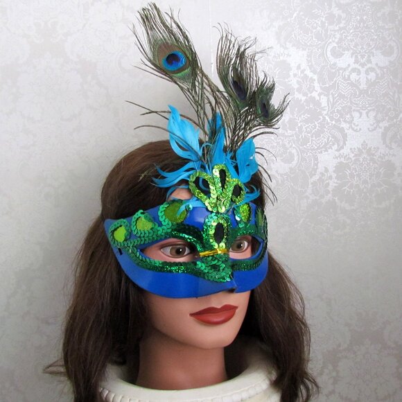 HALLOWEEN MASK, CARNIVALE, MASQUERADE, SEQUINS, PEACOCK FEATHERS, BLUE GREEN WOW - Picture 4 of 4
